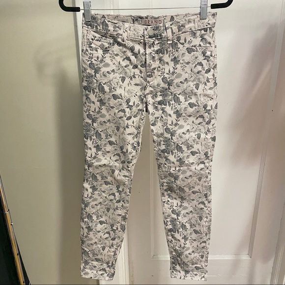 J Brand Cropped Floral Skinny Jeans - Picture 7 of 8